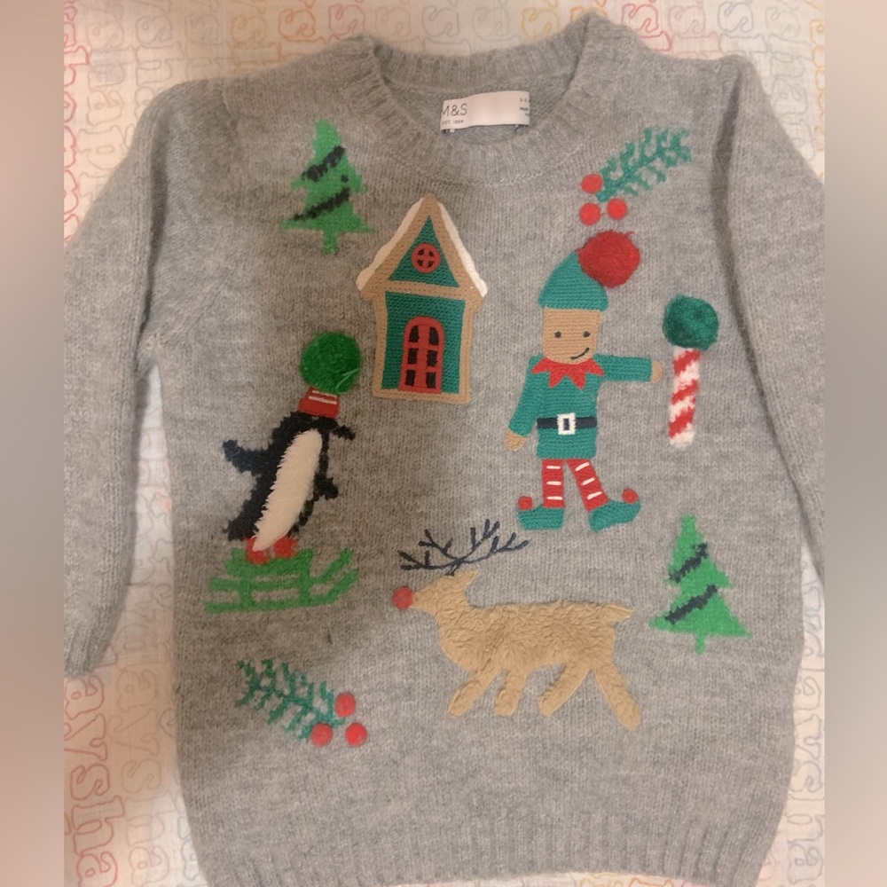 EUC marks and Spencer Christmas sweater